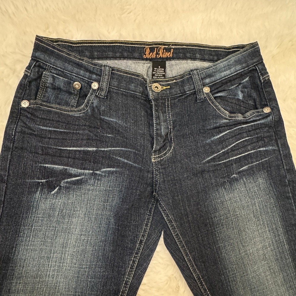 Red Rivet Y2K Low Rise Bootcut Jeans Dark Wash Slim Fit Denim W30 - Picture 4 of 8